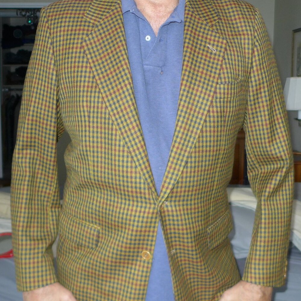 HUGO BOSS CASHMIRE and WOOL sport jacket 42L